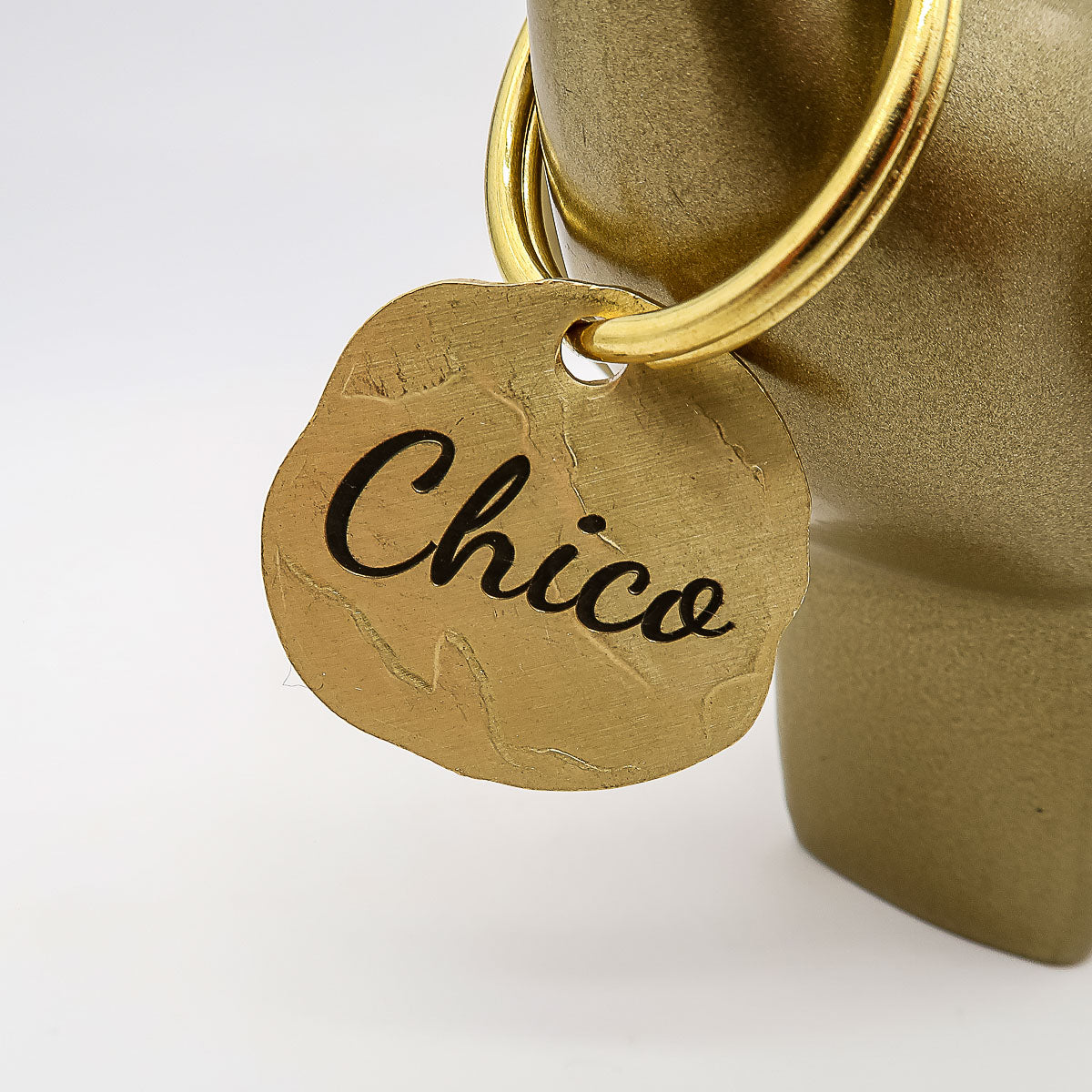 Extravagant vintage dog tag personalized with engraving, material brass, 25mm