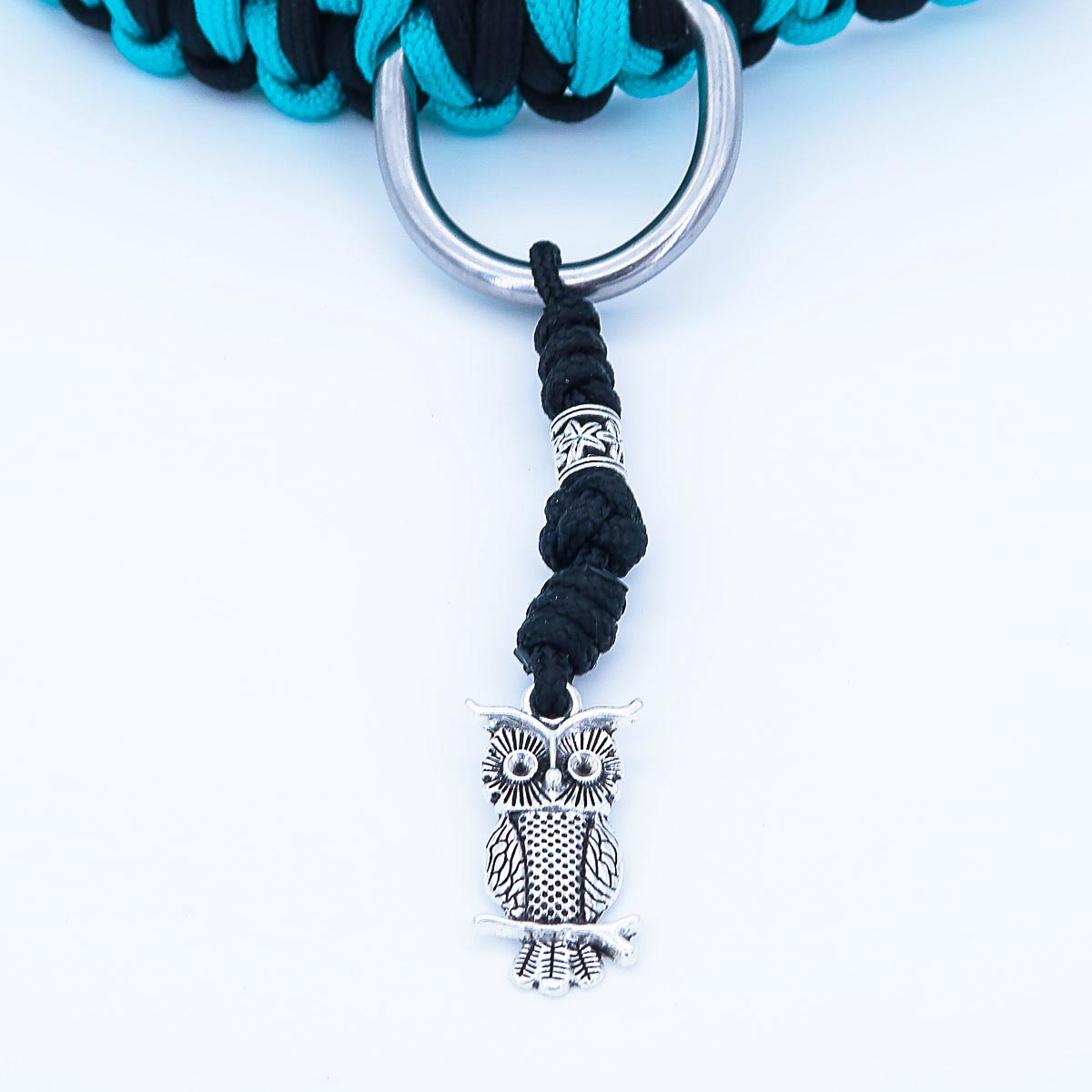 Paracord dog collar "Auron" with engraving of name and phone on the buckle, three different sizes