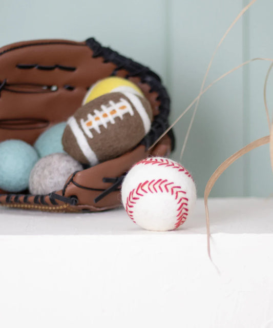BUDDY. Dog toy made of sheep wool "Baseball"