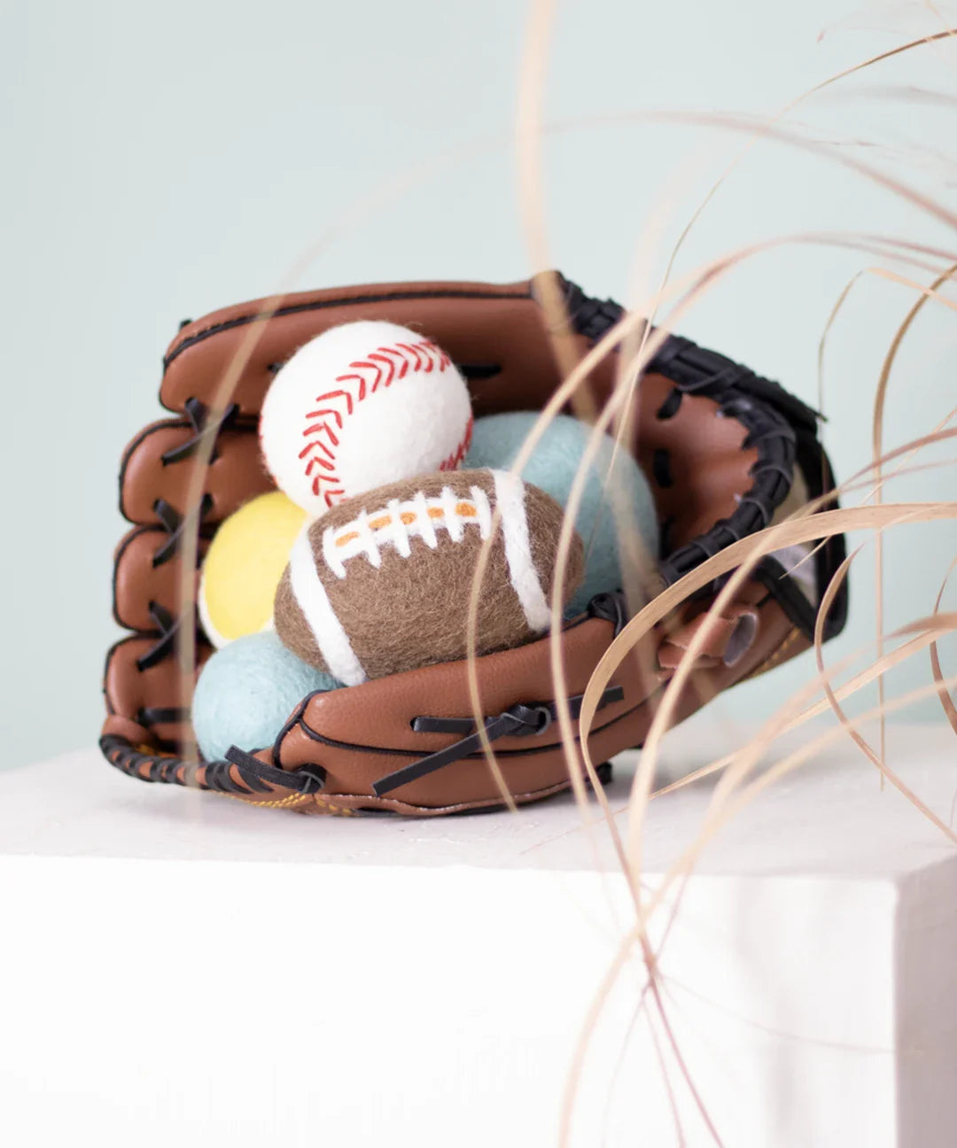 BUDDY. Dog toy made of sheep wool "Baseball"